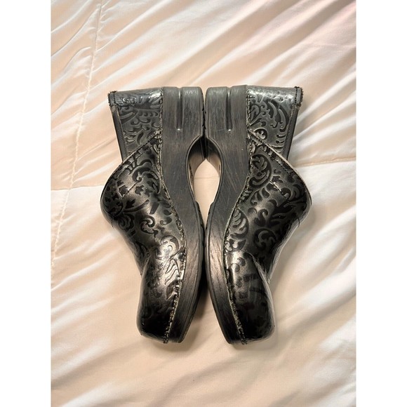 Dansko Womens EU42 Professional Slip On Clog Comfort Black Tooled Patent Leather - Picture 11 of 12